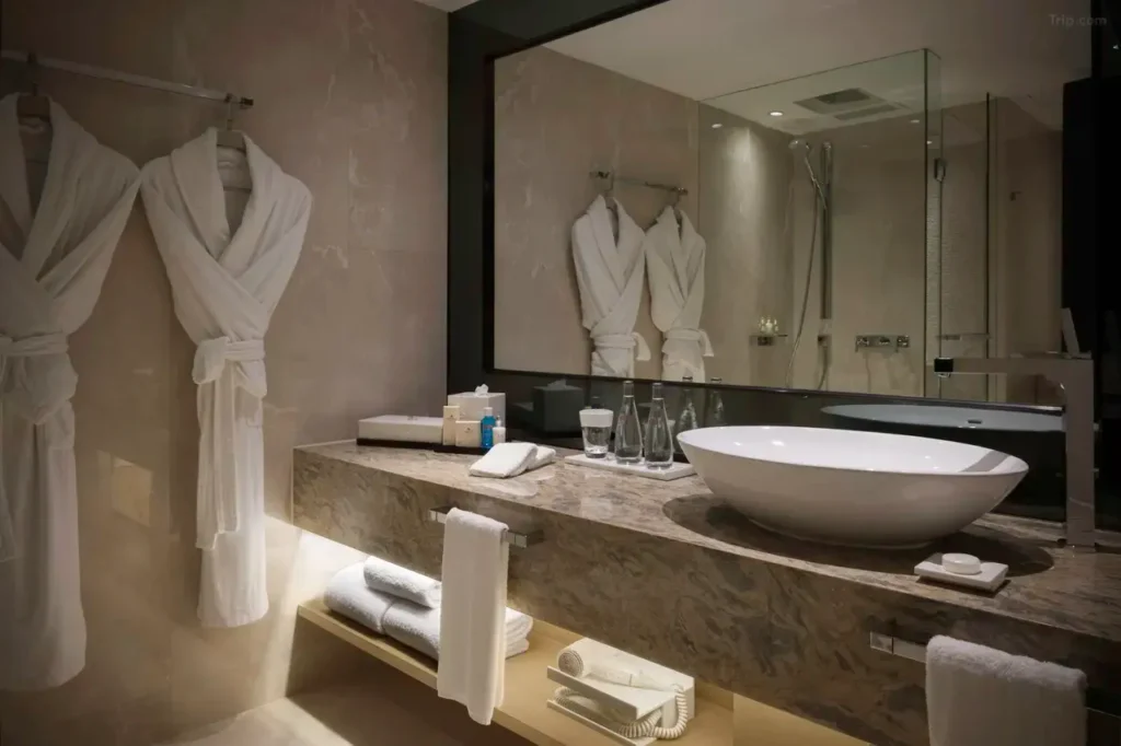 Gateway Hotel Cozy Spa