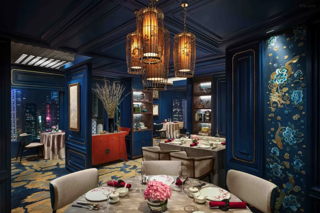 Mandarin Oriental Hotel Cozy Spa HK