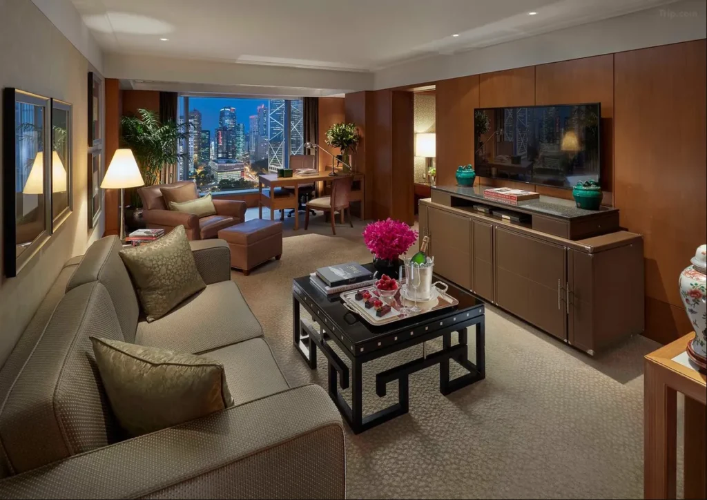 Mandarin Oriental Hotel Cozy Spa HK