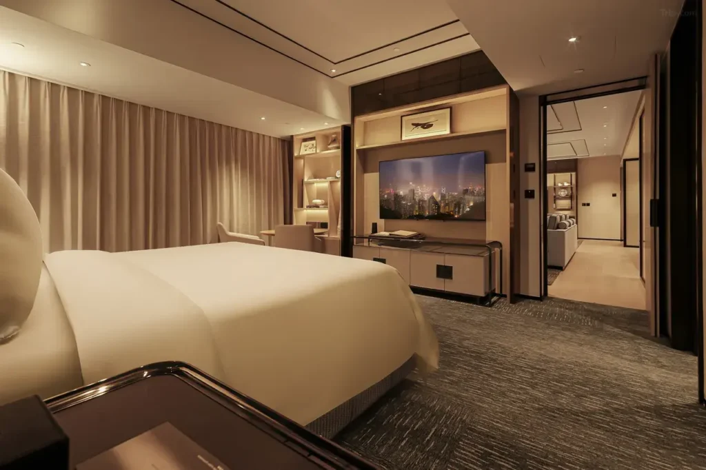 Four Seasons Hotel Hong Kong Cozy Spa HK