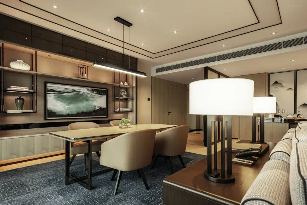 Four Seasons Hotel Hong Kong Cozy Spa HK